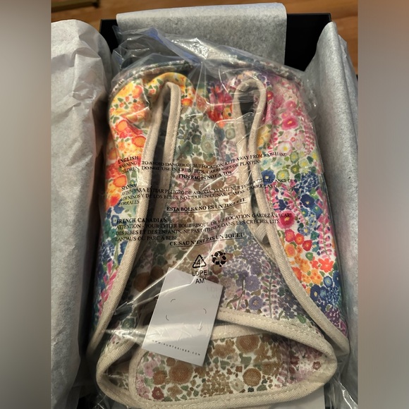 Kurt Geiger Limited Edition Dog Coat - Picture 5 of 6